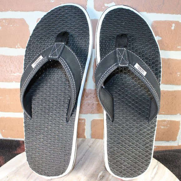 Vans Black and White Flip-Flops - Picture 6 of 7